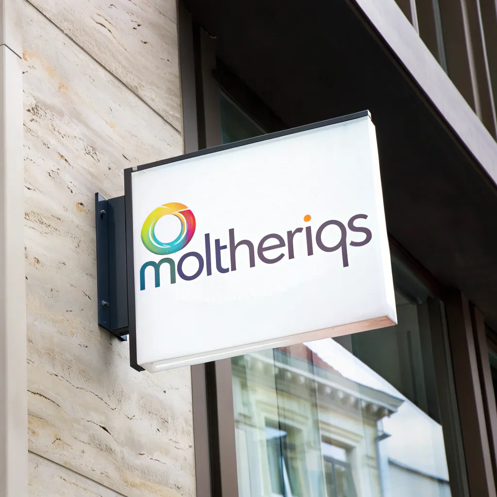 Moltheriqs Logo
